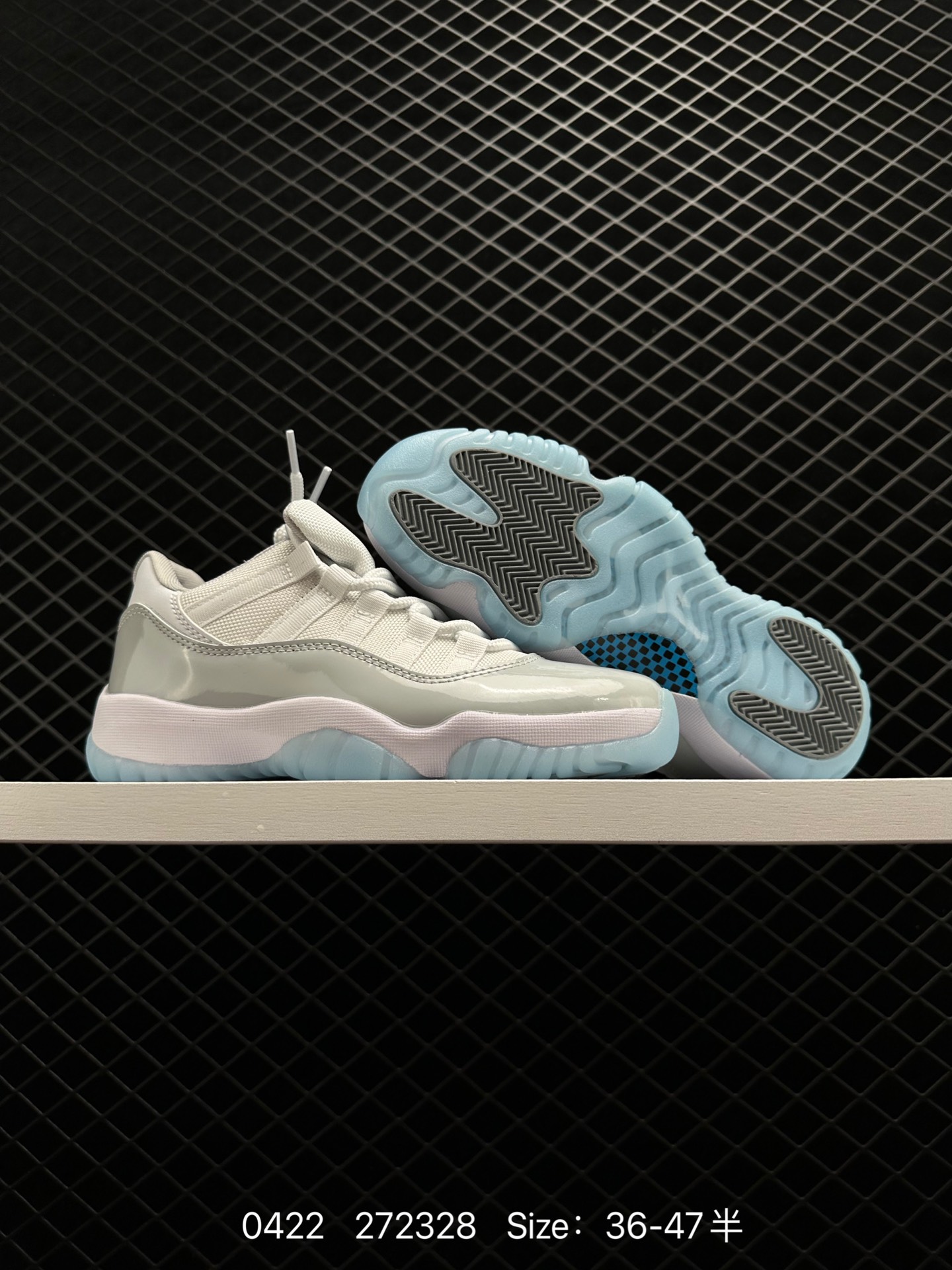 Air Jordan 11 Retro Low 